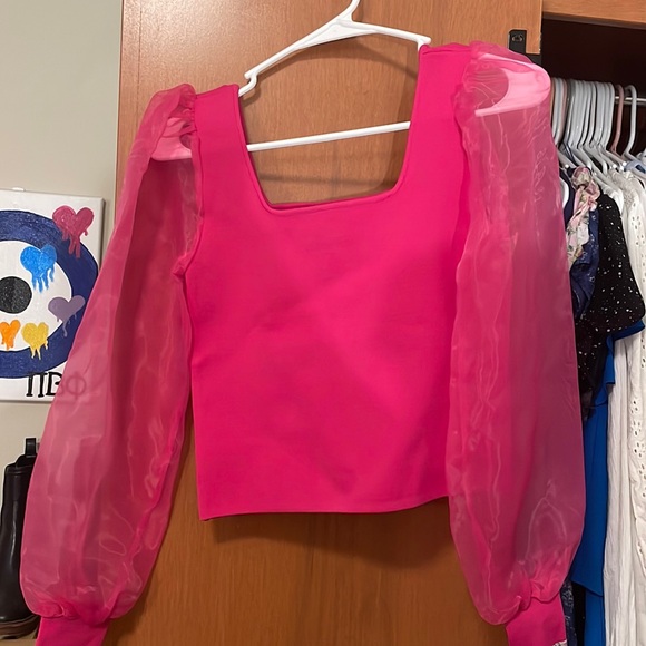 Hot pink house of Harlow top - Picture 2 of 4